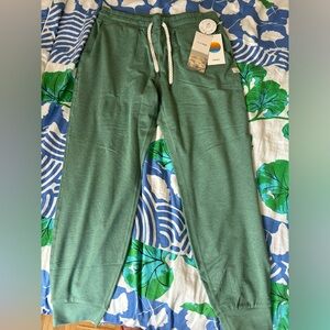 Vuori performance joggers size small